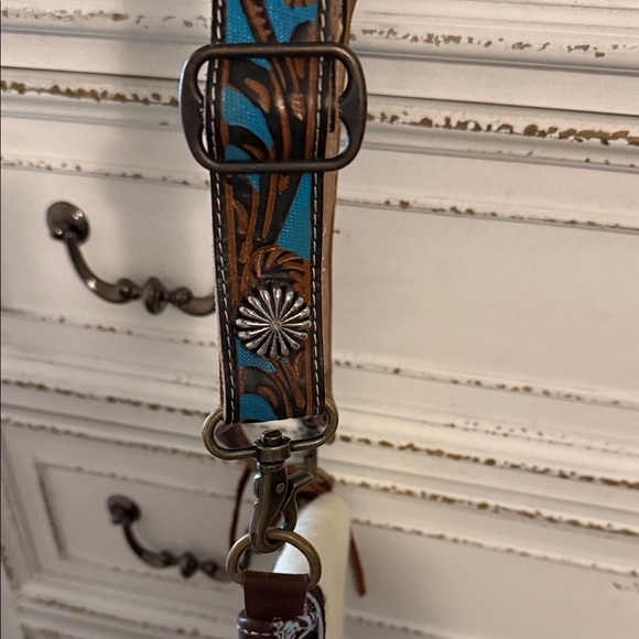 Myra Bag Brown and Cream Shoulder Bag - Picture 2 of 7